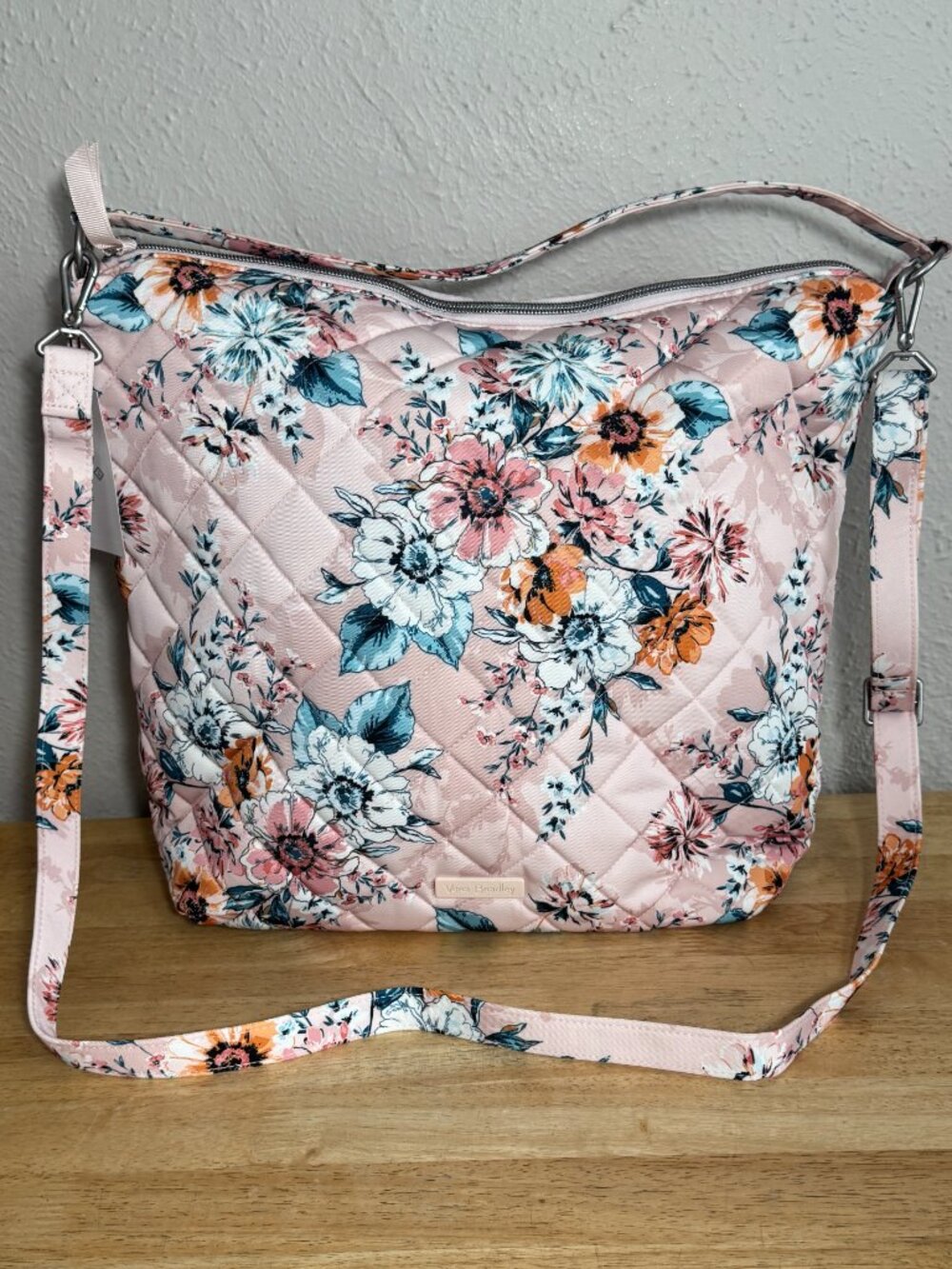 Vera Bradley Oversized Hobo Bag in Performance Twill Peach Blossom Bouquet NWT